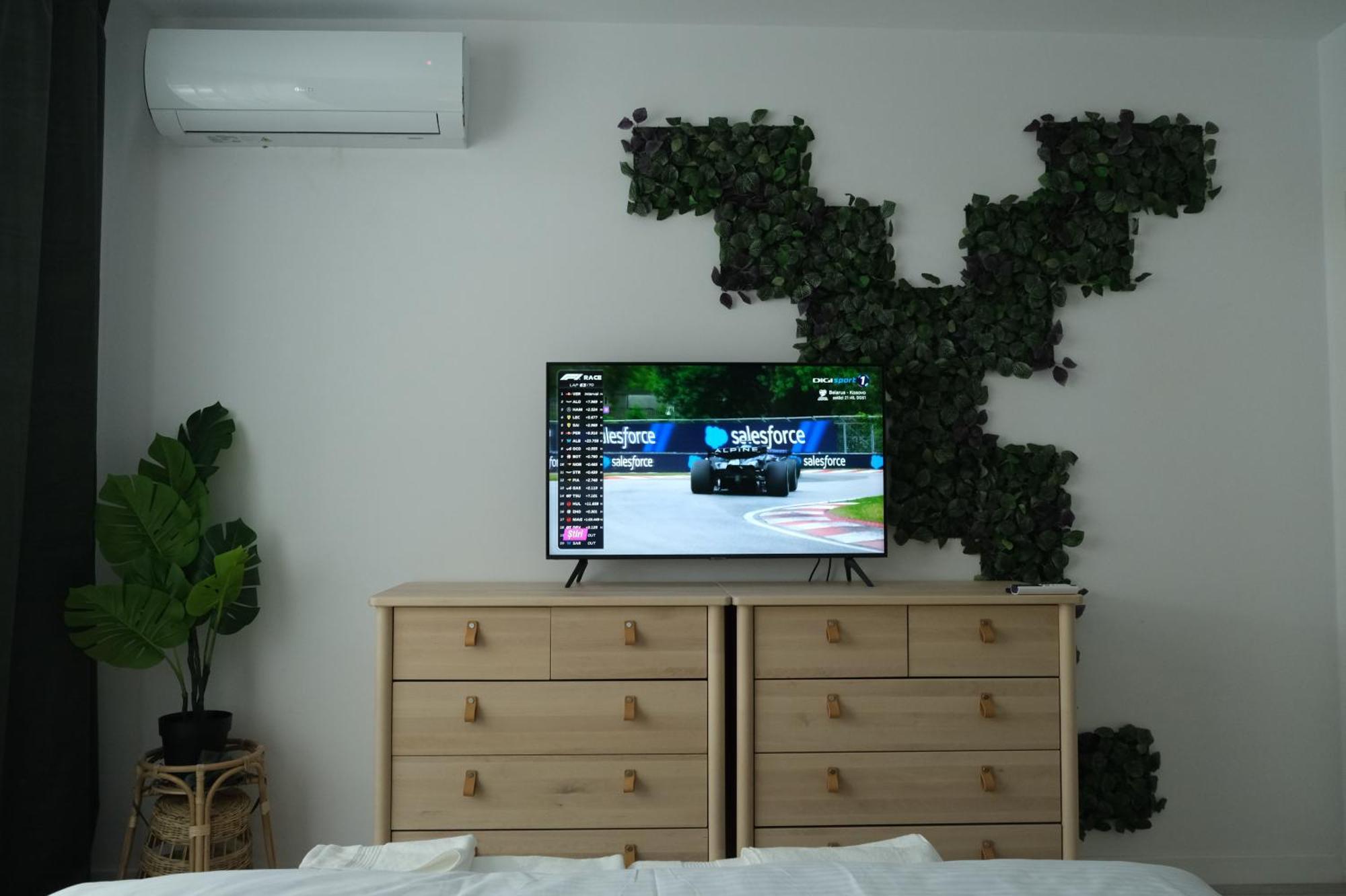 Bucharest Booking Apartments-Self Check-In Экстерьер фото